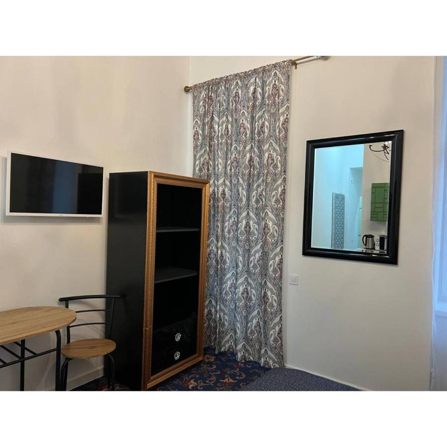 "Wine Palette" On Skovoroda Street, 56 خاركيف المظهر الخارجي الصورة